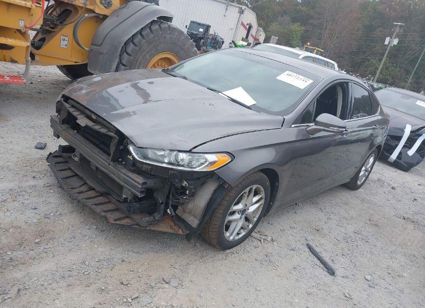 Photo 2 of 2013 Ford Fusion SE (VIN 3FA6P0H74DR277740)