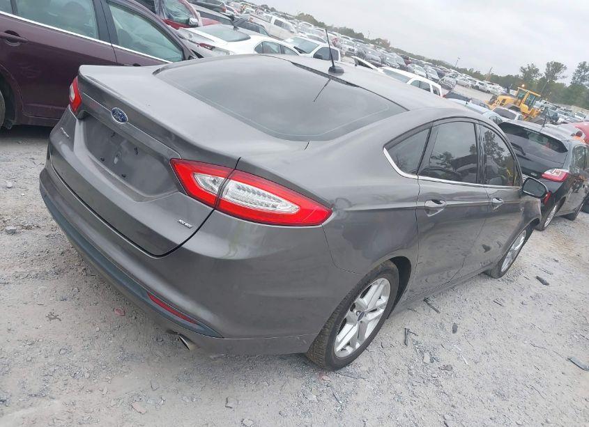 Photo 4 of 2013 Ford Fusion SE (VIN 3FA6P0H74DR277740)