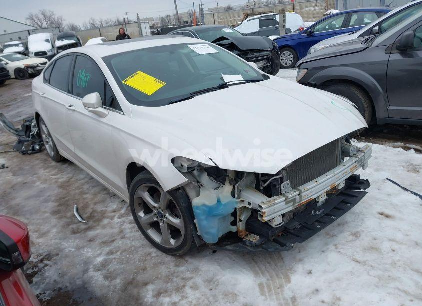 2013 Ford Fusion SE (VIN 3FA6P0H74DR321137) main photo