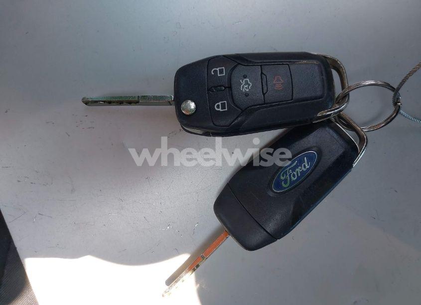 Photo 11 of 2013 Ford Fusion SE (VIN 3FA6P0H74DR324930)