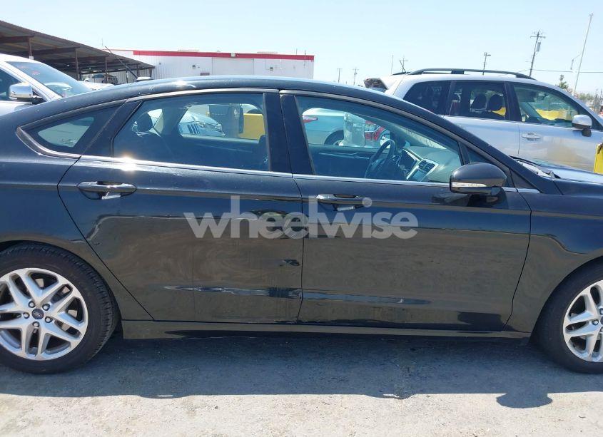 Photo 13 of 2013 Ford Fusion SE (VIN 3FA6P0H74DR324930)