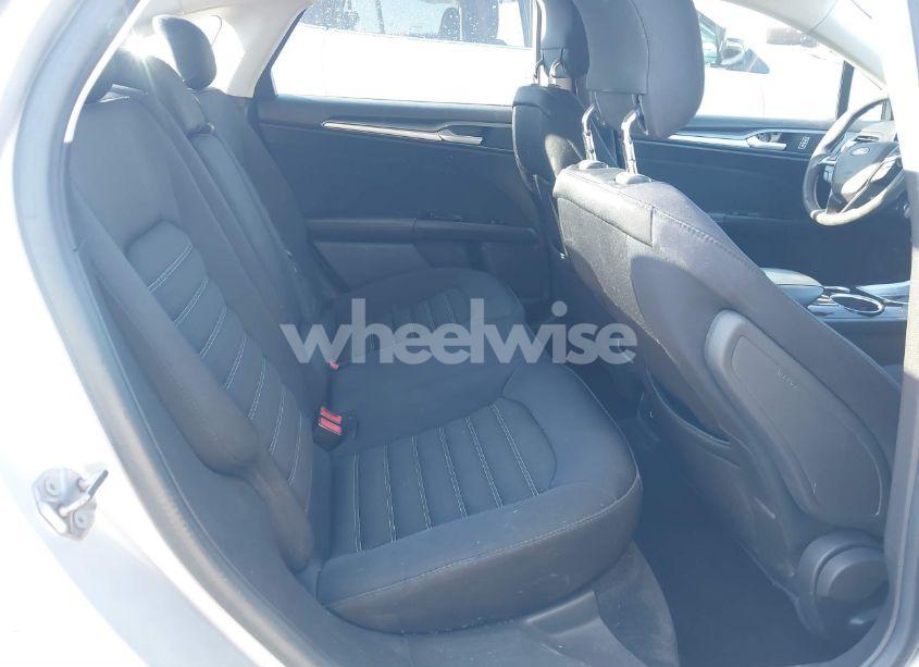 Photo 8 of 2013 Ford Fusion SE (VIN 3FA6P0H74DR357233)