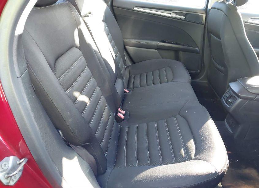 Photo 8 of 2013 Ford Fusion SE (VIN 3FA6P0H74DR358608)