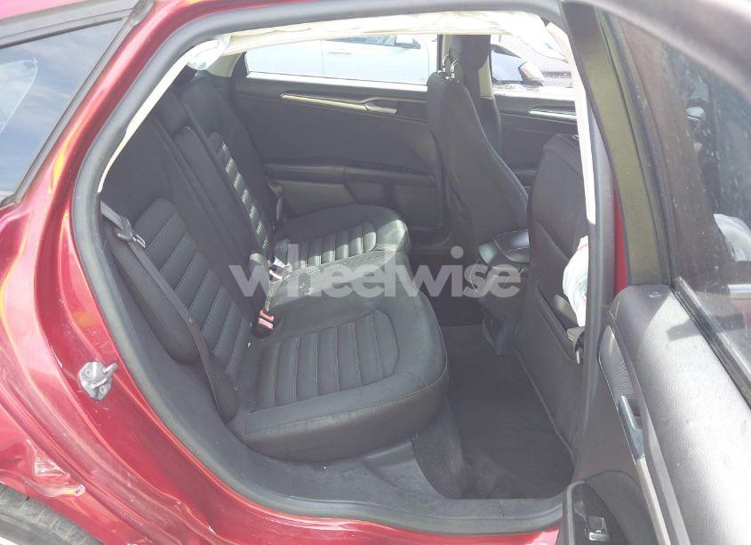 Photo 8 of 2013 Ford Fusion SE (VIN 3FA6P0H74DR359757)