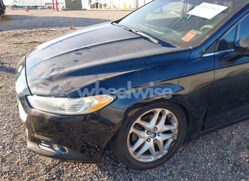 Photo 12 of 2014 Ford Fusion SE (VIN 3FA6P0H74ER146471)