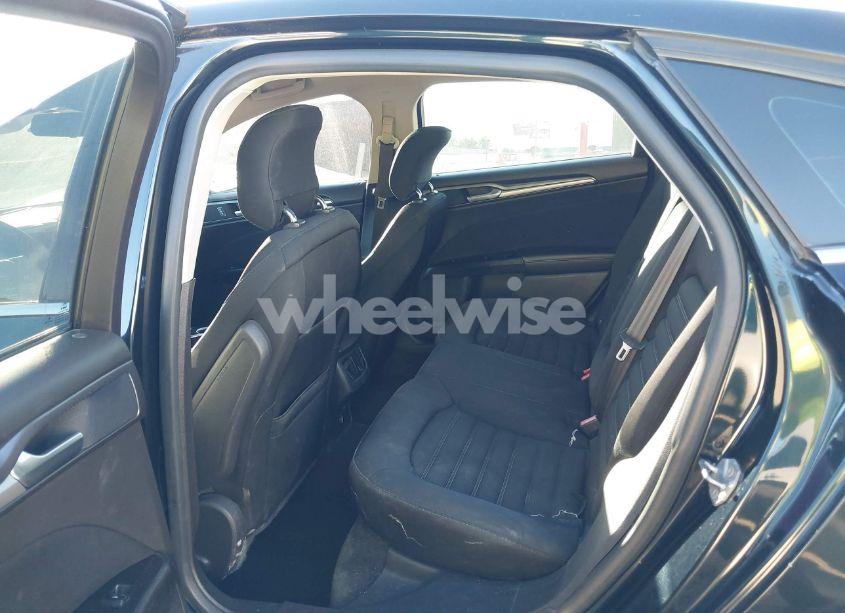 Photo 17 of 2014 Ford Fusion SE (VIN 3FA6P0H74ER146471)