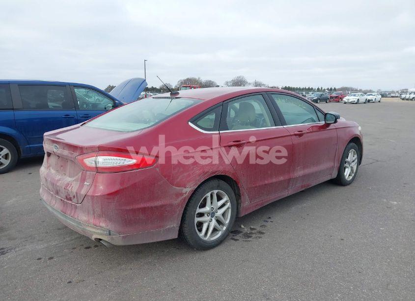 Photo 4 of 2014 Ford Fusion SE (VIN 3FA6P0H74ER169829)