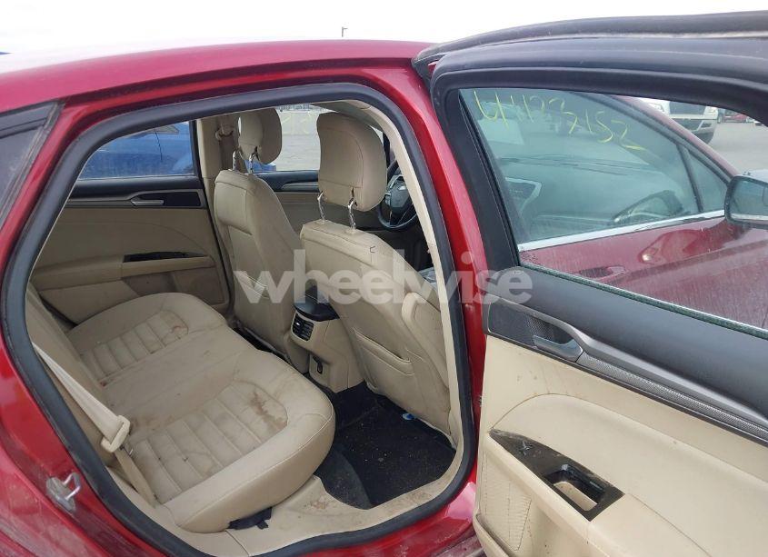 Photo 8 of 2014 Ford Fusion SE (VIN 3FA6P0H74ER169829)