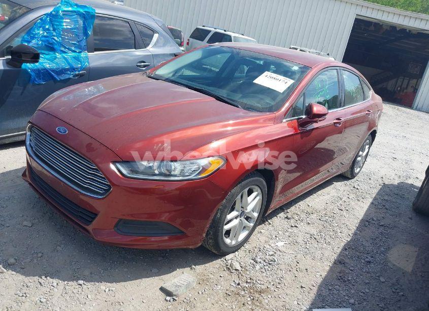 Photo 2 of 2014 Ford Fusion SE (VIN 3FA6P0H74ER230712)