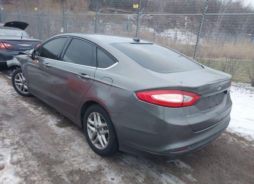 Photo 3 of 2014 Ford Fusion SE (VIN 3FA6P0H74ER236543)