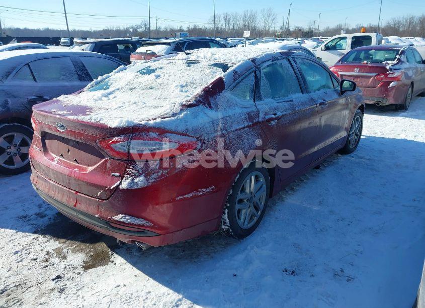 Photo 4 of 2014 Ford Fusion SE (VIN 3FA6P0H74ER261894)