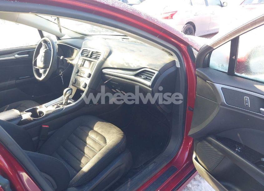 Photo 5 of 2014 Ford Fusion SE (VIN 3FA6P0H74ER261894)