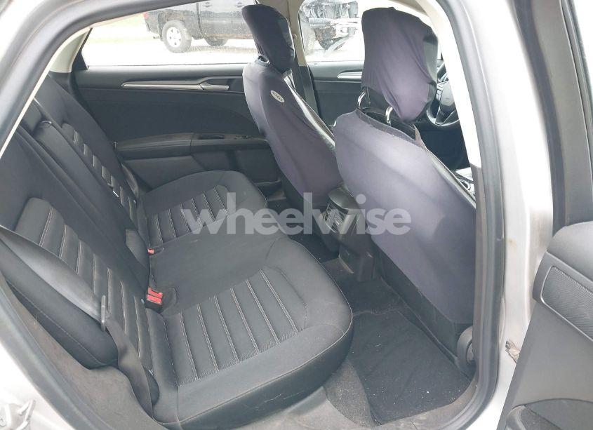 Photo 8 of 2014 Ford Fusion SE (VIN 3FA6P0H74ER333421)