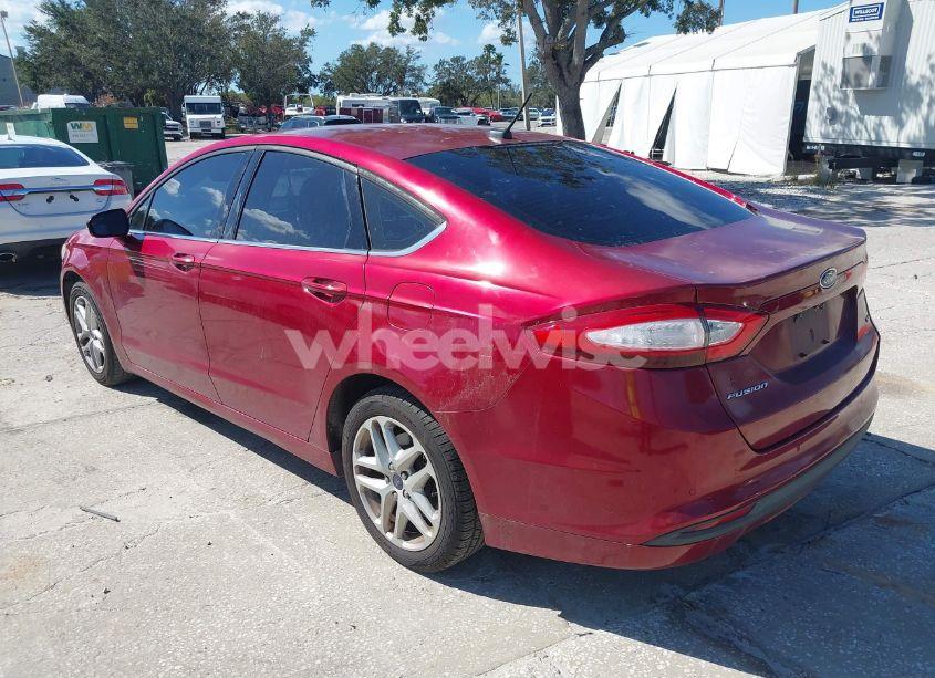 Photo 3 of 2014 Ford Fusion SE (VIN 3FA6P0H74ER350476)
