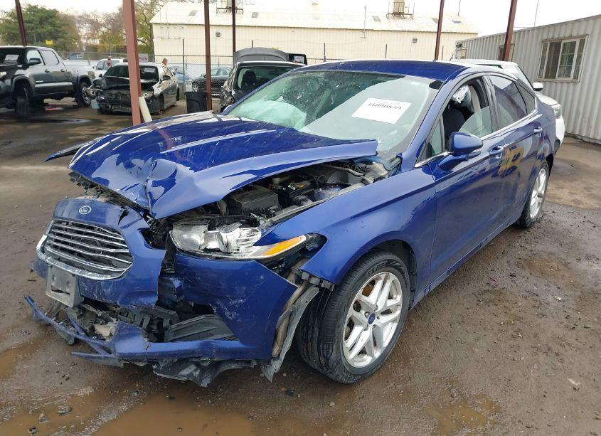 Photo 2 of 2014 Ford Fusion SE (VIN 3FA6P0H74ER357783)