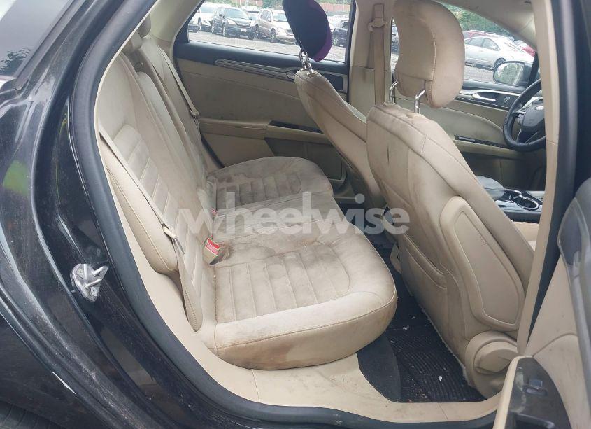 Photo 8 of 2014 Ford Fusion SE (VIN 3FA6P0H74ER363986)