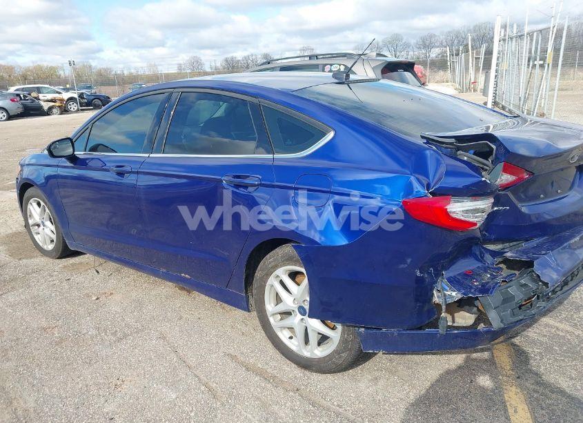 Photo 3 of 2014 Ford Fusion SE (VIN 3FA6P0H74ER394414)