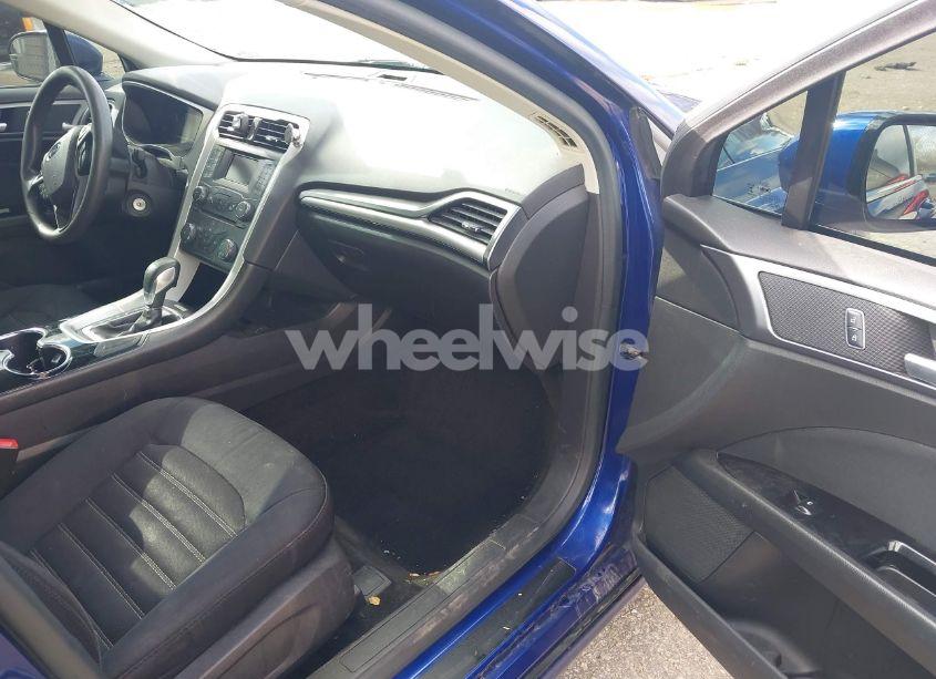 Photo 5 of 2014 Ford Fusion SE (VIN 3FA6P0H74ER394414)