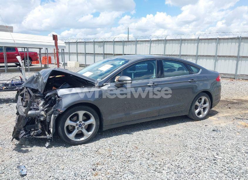 Photo 6 of 2015 Ford Fusion SE (VIN 3FA6P0H74FR110085)