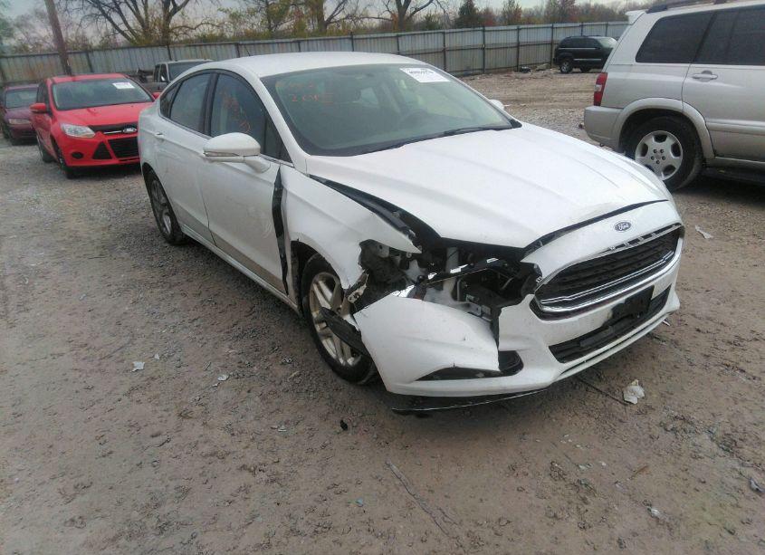 2015 Ford Fusion SE (VIN 3FA6P0H74FR126531) main photo