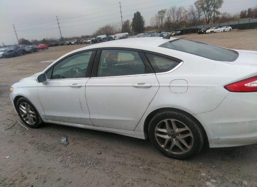 Photo 14 of 2015 Ford Fusion SE (VIN 3FA6P0H74FR126531)