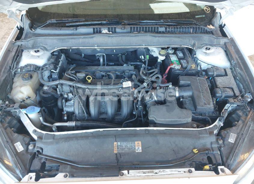 Photo 10 of 2015 Ford Fusion SE (VIN 3FA6P0H74FR132149)