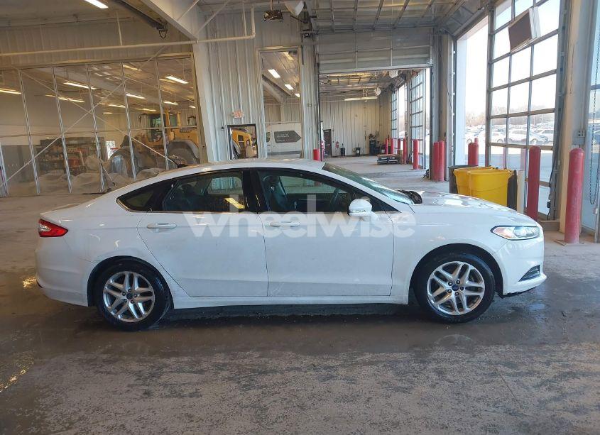 Photo 13 of 2015 Ford Fusion SE (VIN 3FA6P0H74FR132149)