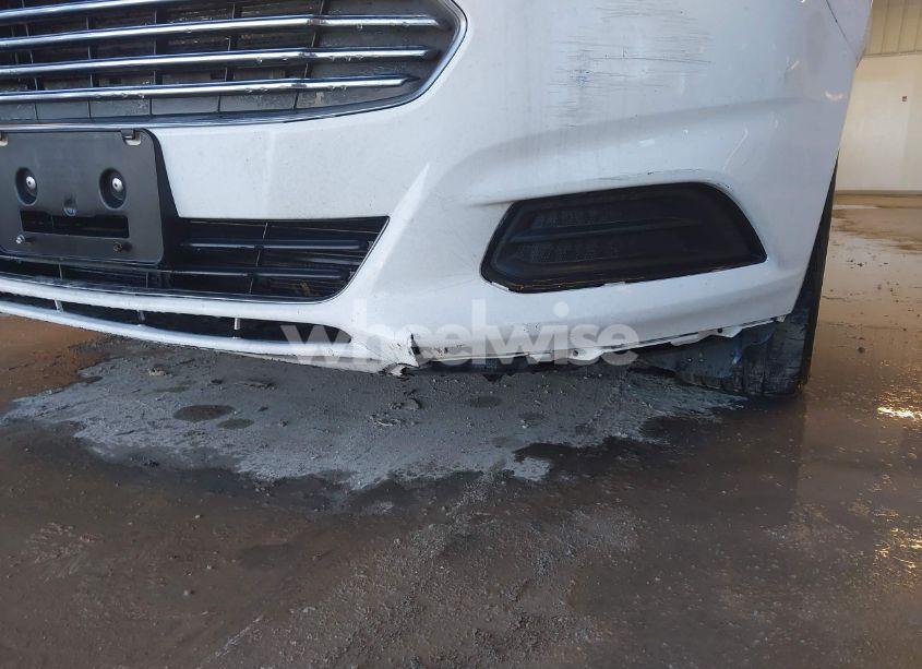 Photo 6 of 2015 Ford Fusion SE (VIN 3FA6P0H74FR132149)