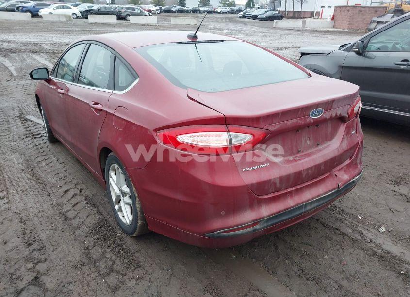 Photo 3 of 2015 Ford Fusion SE (VIN 3FA6P0H74FR139618)