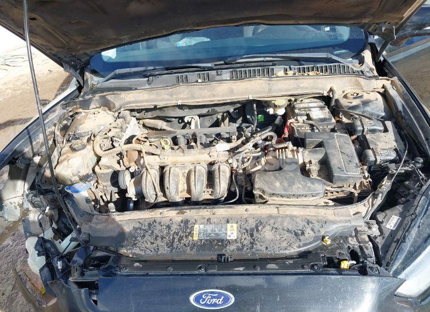 Photo 10 of 2015 Ford Fusion SE (VIN 3FA6P0H74FR145130)