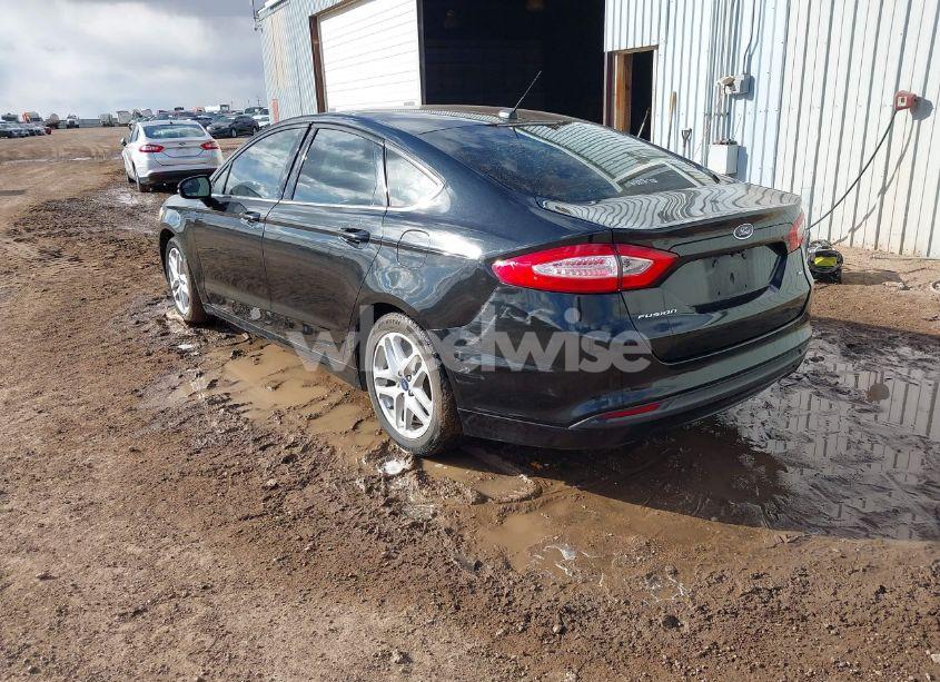 Photo 3 of 2015 Ford Fusion SE (VIN 3FA6P0H74FR145130)
