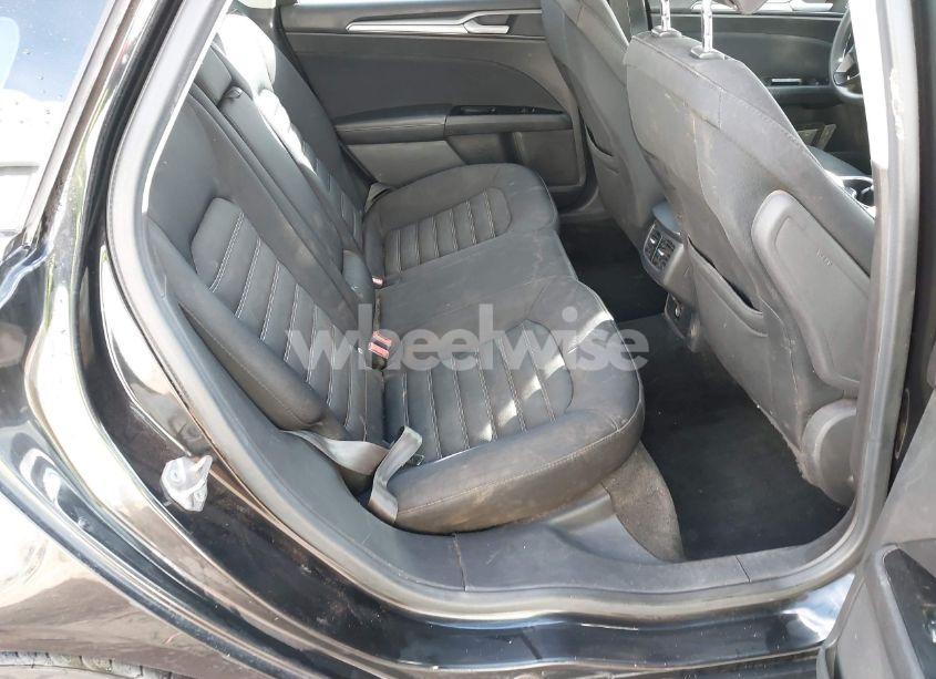 Photo 8 of 2015 Ford Fusion SE (VIN 3FA6P0H74FR145130)