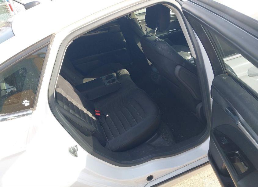 Photo 8 of 2015 Ford Fusion SE (VIN 3FA6P0H74FR152286)