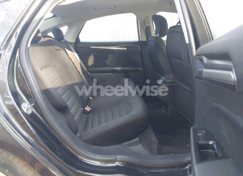 Photo 8 of 2015 Ford Fusion SE (VIN 3FA6P0H74FR163479)