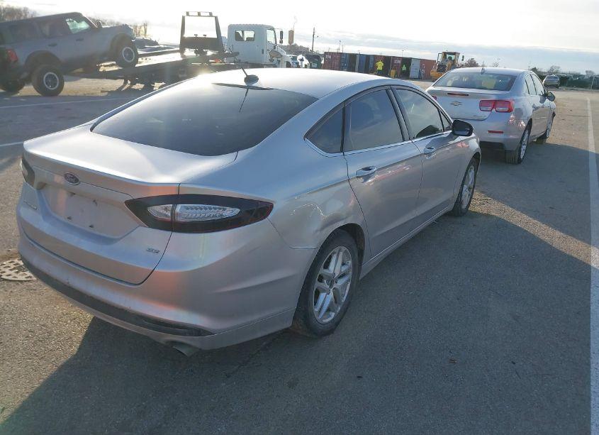 Photo 4 of 2015 Ford Fusion SE (VIN 3FA6P0H74FR165071)