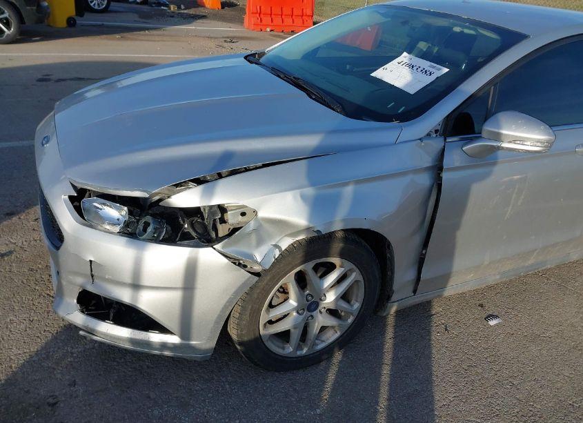 Photo 6 of 2015 Ford Fusion SE (VIN 3FA6P0H74FR165071)