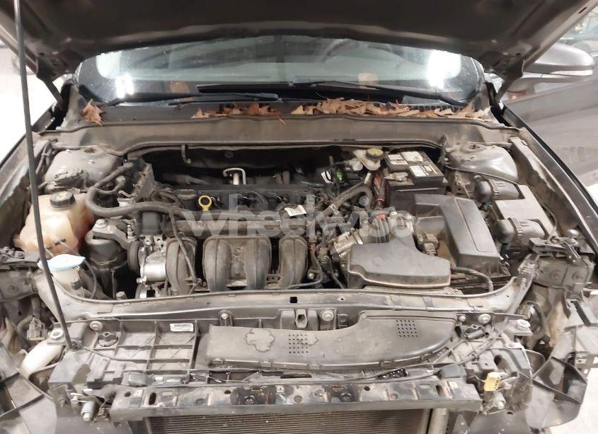 Photo 10 of 2015 Ford Fusion SE (VIN 3FA6P0H74FR250864)