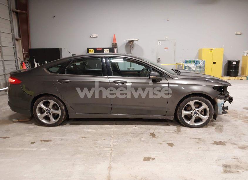 Photo 14 of 2015 Ford Fusion SE (VIN 3FA6P0H74FR250864)