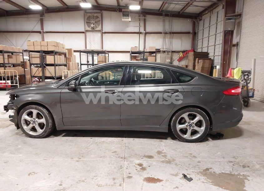 Photo 15 of 2015 Ford Fusion SE (VIN 3FA6P0H74FR250864)