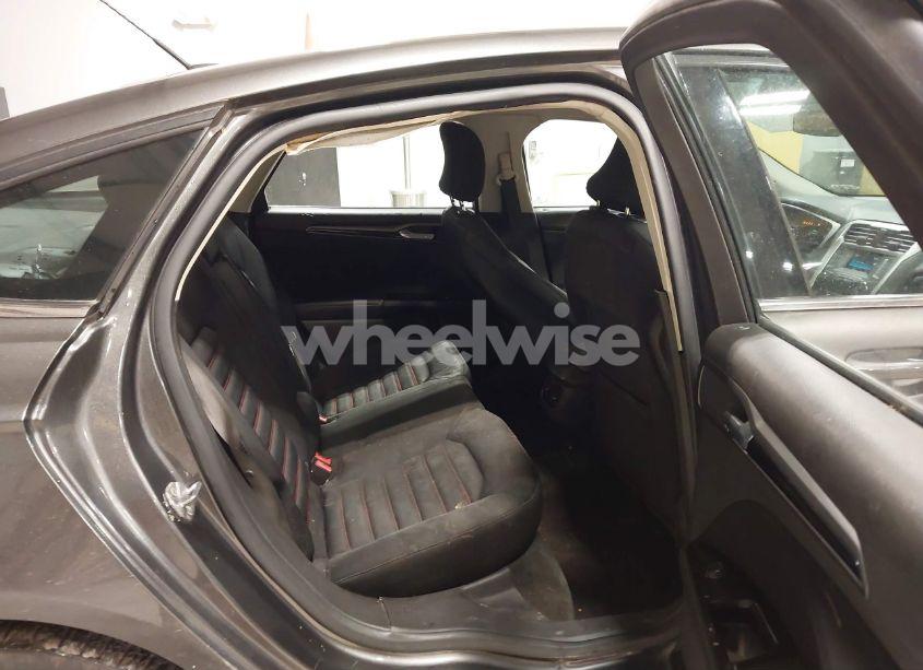 Photo 8 of 2015 Ford Fusion SE (VIN 3FA6P0H74FR250864)