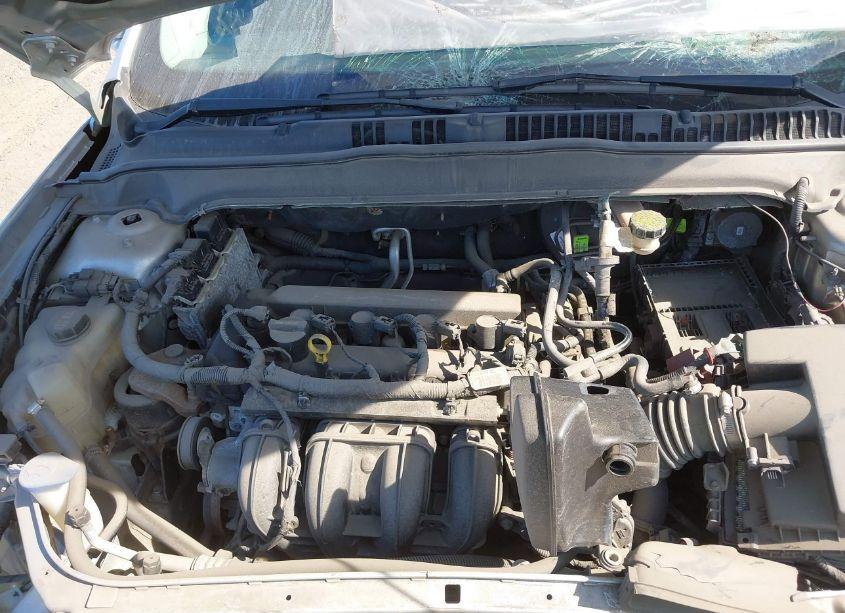 Photo 10 of 2015 Ford Fusion SE (VIN 3FA6P0H74FR299482)