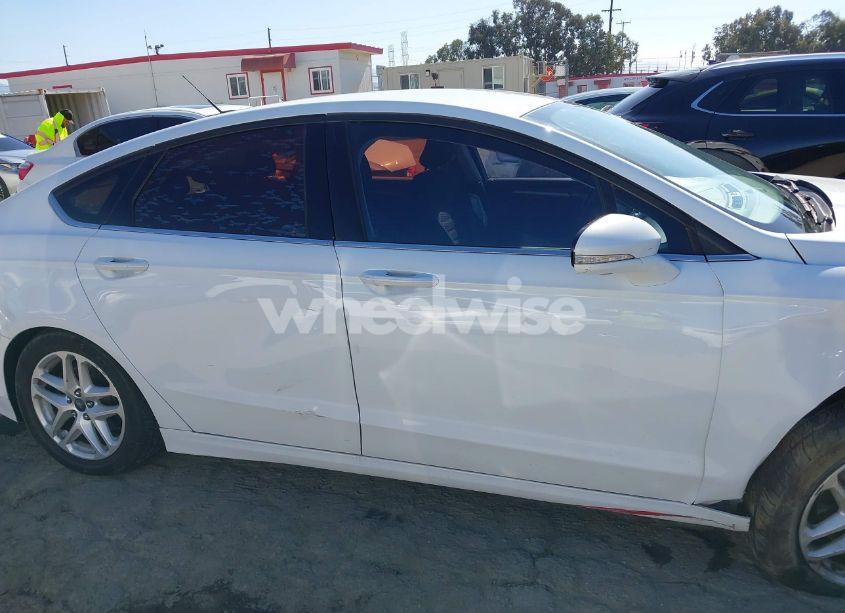 Photo 13 of 2016 Ford Fusion SE (VIN 3FA6P0H74GR118284)