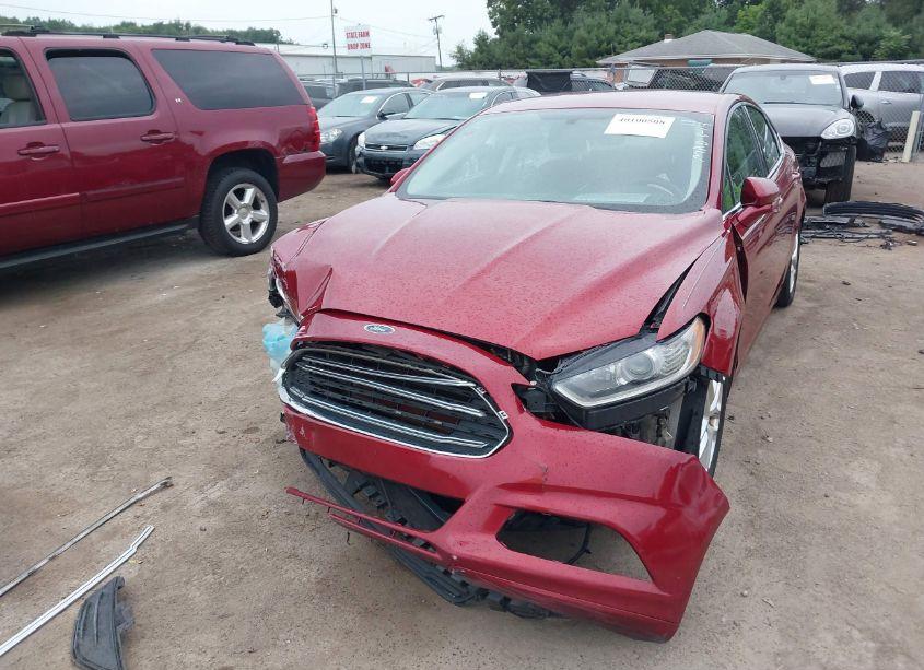 Photo 2 of 2016 Ford Fusion SE (VIN 3FA6P0H74GR141192)