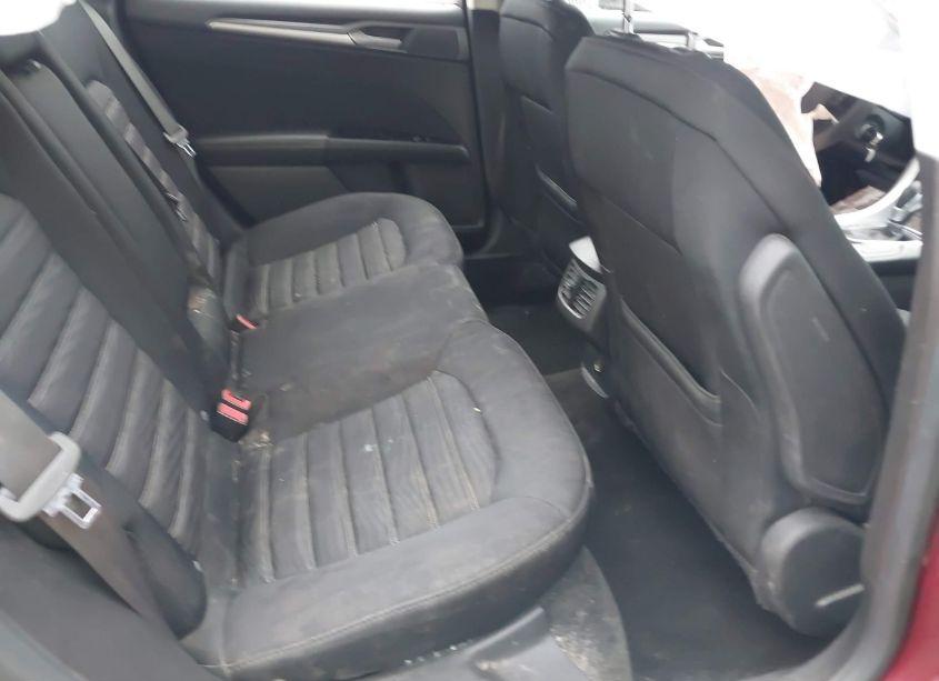 Photo 8 of 2016 Ford Fusion SE (VIN 3FA6P0H74GR141192)