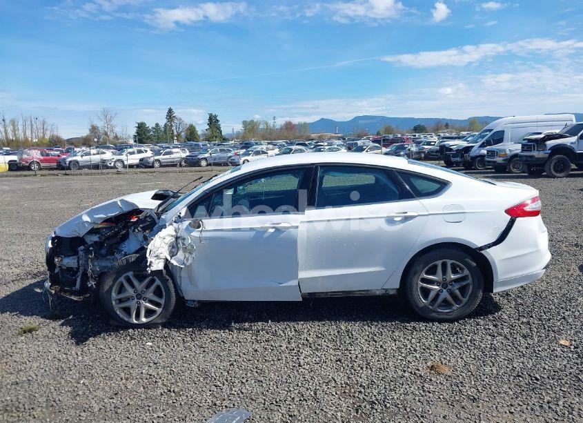 Photo 15 of 2016 Ford Fusion SE (VIN 3FA6P0H74GR145906)