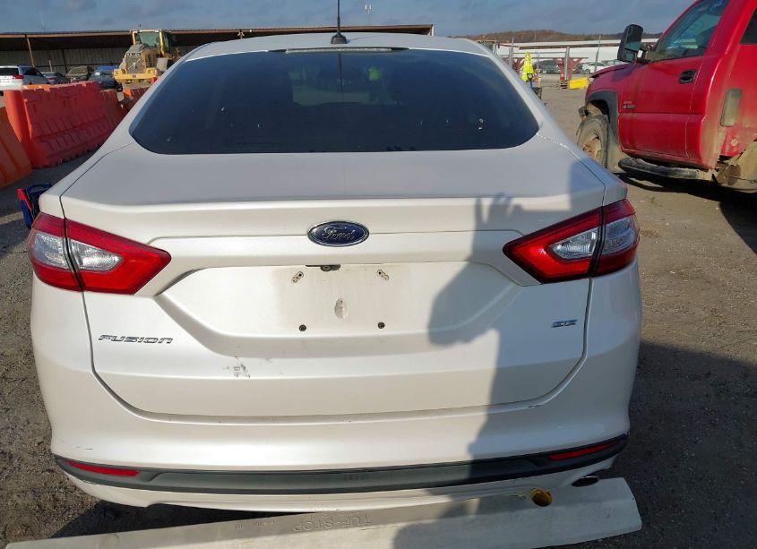 Photo 16 of 2016 Ford Fusion SE (VIN 3FA6P0H74GR152564)