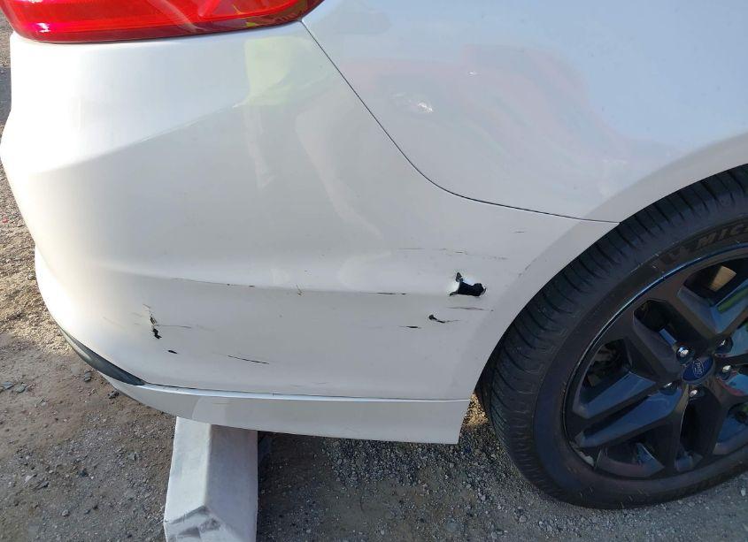 Photo 18 of 2016 Ford Fusion SE (VIN 3FA6P0H74GR152564)