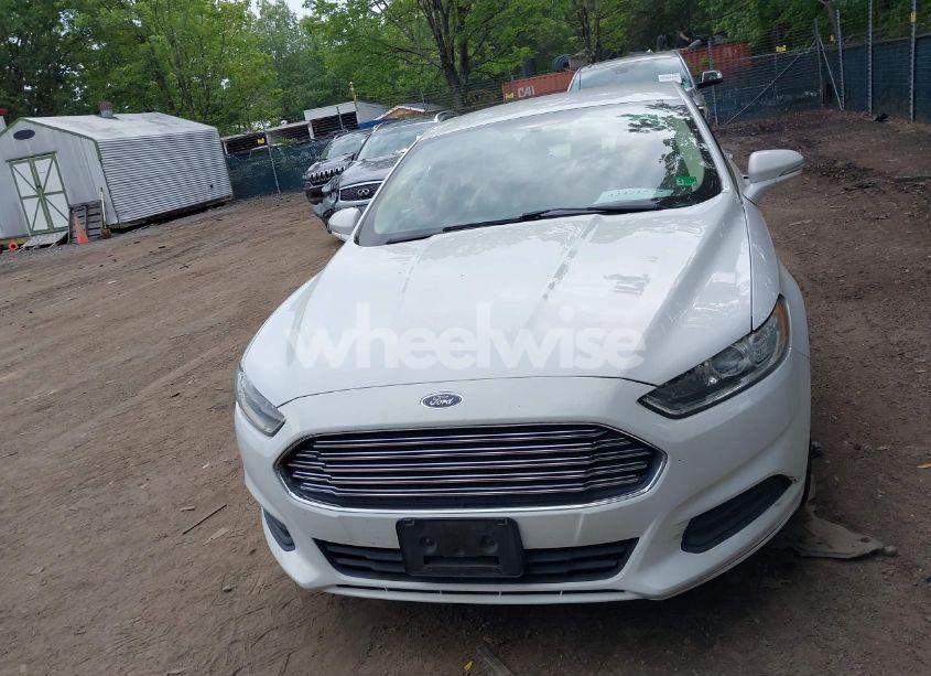 Photo 12 of 2016 Ford Fusion SE (VIN 3FA6P0H74GR197892)