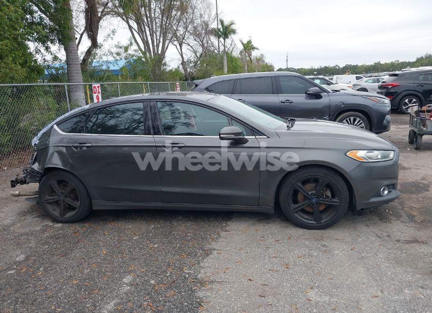 Photo 13 of 2016 Ford Fusion SE (VIN 3FA6P0H74GR223598)