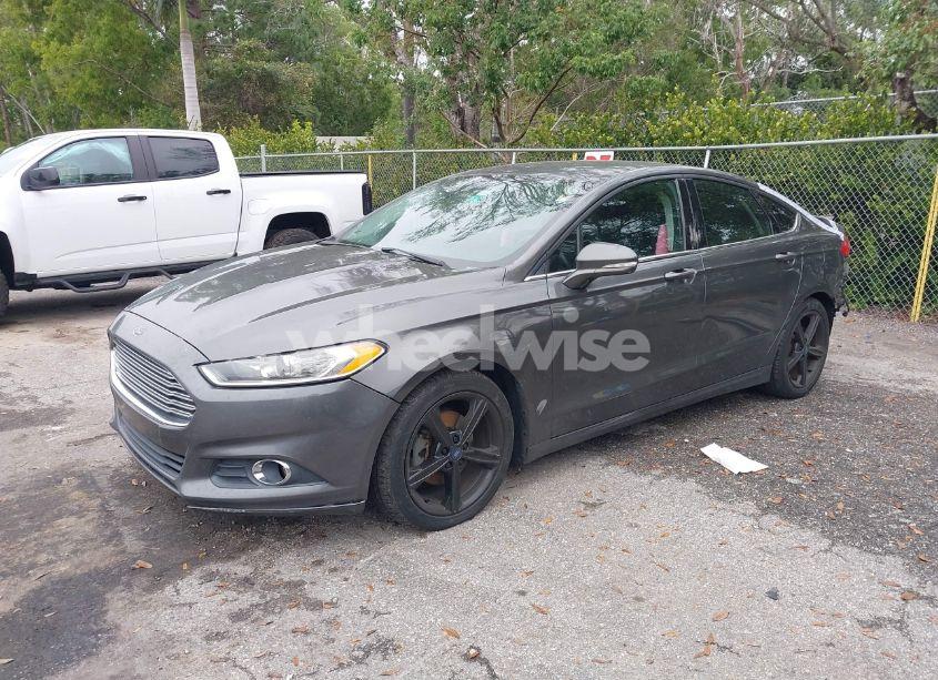 Photo 2 of 2016 Ford Fusion SE (VIN 3FA6P0H74GR223598)